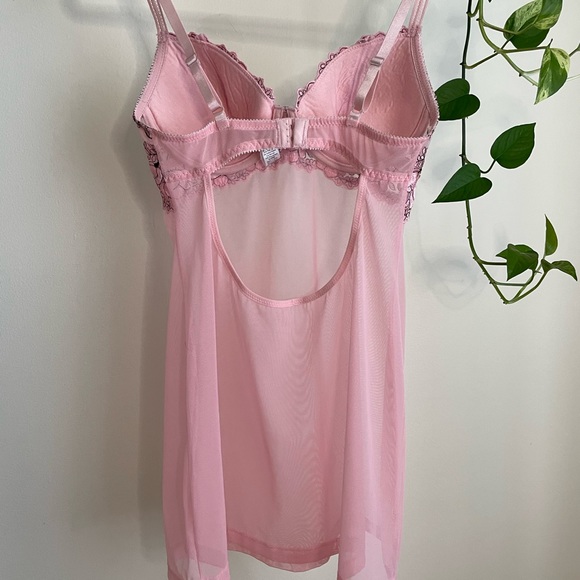 pink roses nighty (34C) - Picture 2 of 6
